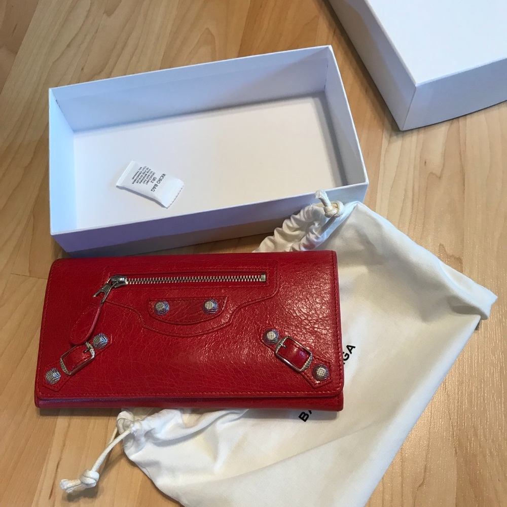 Authentic Balenciaga 2 Fold Classic money wallet